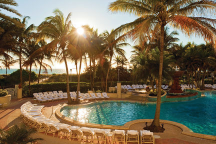 Piscina Loews South Beach