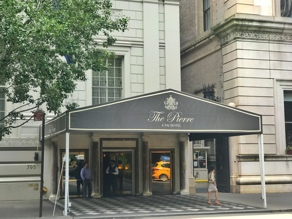 The Pierre hotel restaurant