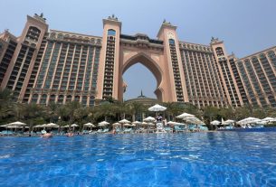 Dubai's most famous hotel: Atlantis The Palm