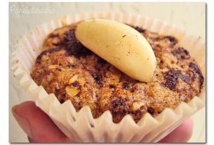 Banana Cupcake with Brazil Nuts – Panelaterapia