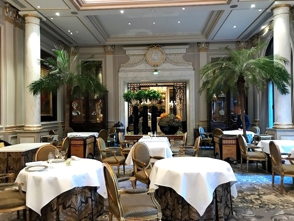 Best three Michelin star restaurant in Paris 