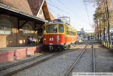 Foto des Zuges in Campos do Jordão, SP – Bildnachweis: © Ricardo Junior Fotografias.com.br