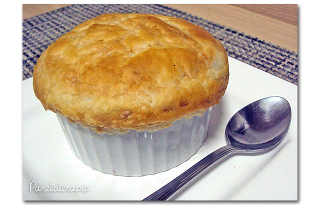 Cassava and Potato Cream with Puff Pastry Lid – Panelaterapia