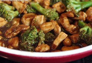 Chicken with Broccoli and Cashew Nuts – Panelaterapia