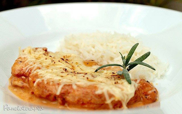 Chicken with Gorgonzola Cream – Panelaterapia