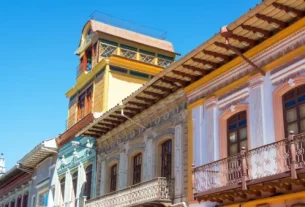 Where to stay in Cuenca, Ecuador: colorful buildings in the historic center