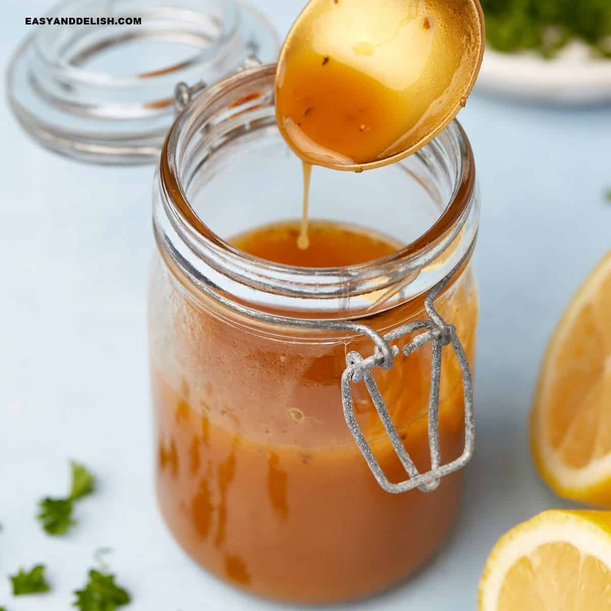 Easy and Delicious Mediterranean Salad Dressing