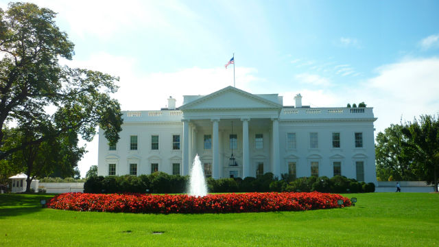 Find out what to do in Washington DC: White House (Photo: This World is Ours)