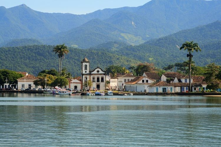 Guia Completo para Visitar Paraty no Brasil