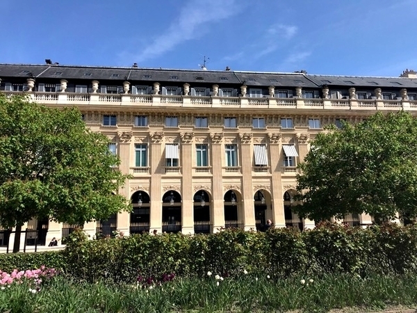 boutique hotel near the louvre 