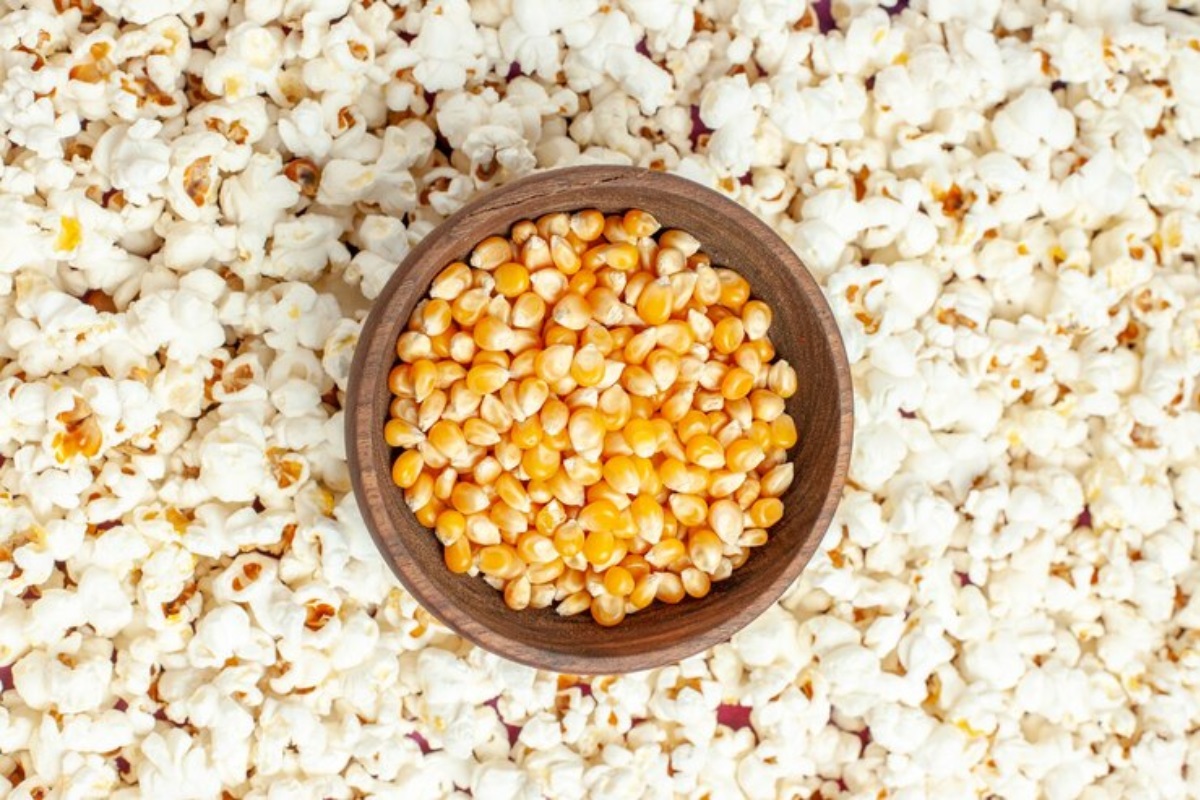 How to make sweet popcorn?  Learn the classic recipe for this treat