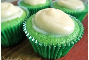 Lemon Cupcake – Panelaterapia