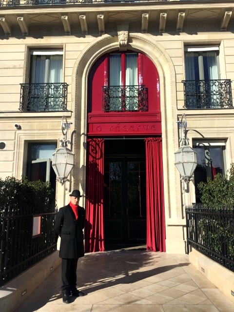 Lunch at Hotel La Reserve, in Paris