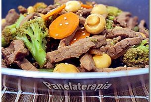 Meat with Light Vegetables – Panelaterapia