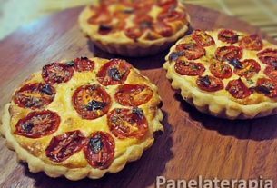 Mini Cheese Quiche with Tomatoes – Panelaterapia