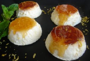 Mini Ricotta Pudding with Honey and Lemon Syrup – Panelaterapia