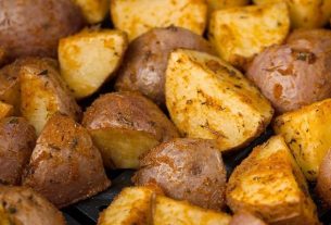 Red Potatoes in the Air Fryer