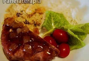 Roasted Ham with Apricot Farofa – Panelaterapia