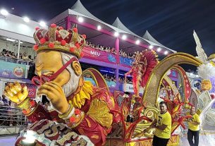 SEE WHAT THE VITÓRIA SAMBA SCHOOLS PARADE WAS LIKE IN 2024