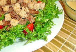 Steak Salad with Mustard Sauce – Panelaterapia