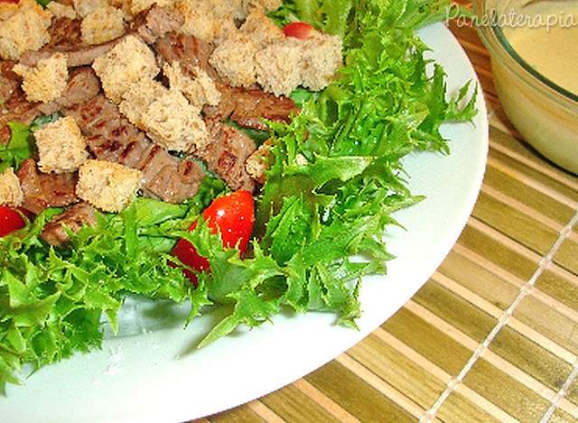 Steak Salad with Mustard Sauce – Panelaterapia