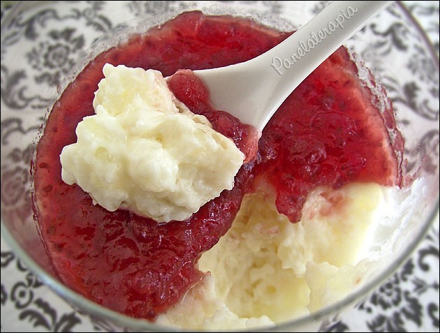 Tapioca Cream with Raspberry Jelly – Panelaterapia