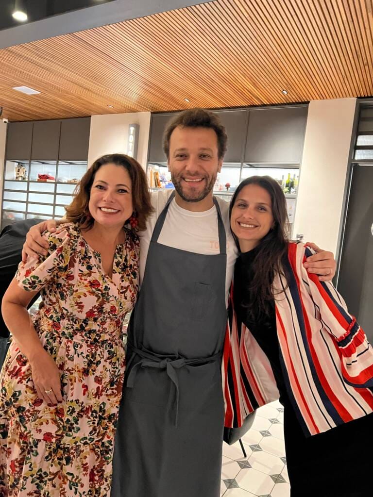 renata araújo and duda vetere at chef Thomas Troisgros' restaurant