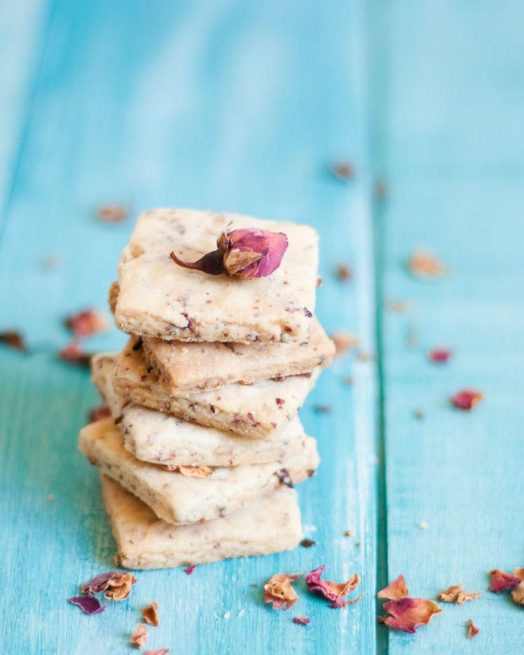 Buttery Rose Biscuit