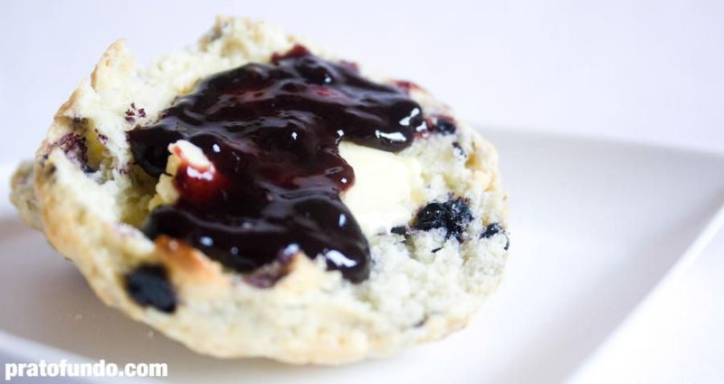 Scones de Blueberry e Cranberry