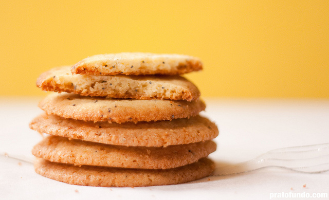 Biscotti al limone e semi di papavero