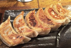 Homemade Gyoza: Asian Pastry or Dumpling (Chinese and Japanese)