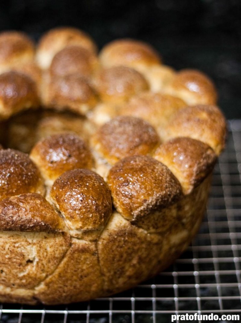 American Cinnamon Sweet Bread (Monkey Bread)