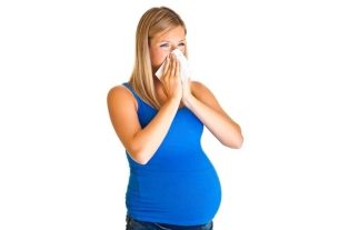 Stuffy nose during pregnancy: main causes and what to do