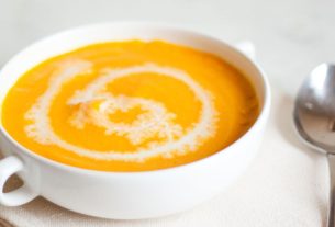 Creamy Pumpkin Soup |  PratoFundo