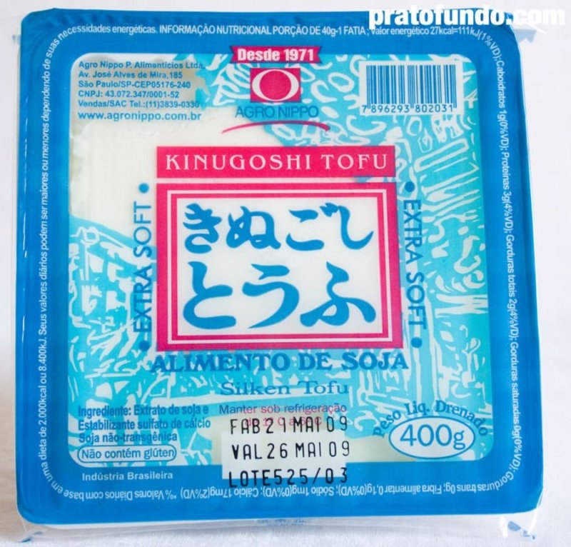 Blue and pink extra soft tofu packaging