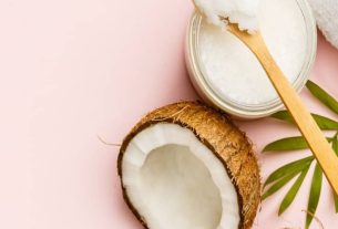 10 Simple Ways to Use Coconut Oil Every Day