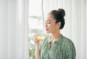 10 home remedies for tonsillitis (and how to prepare)