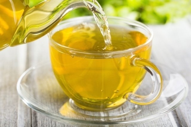 11 best teas to regulate menstruation