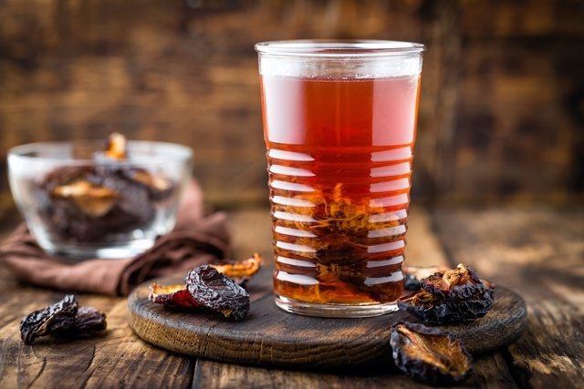 6 laxative teas to combat constipation