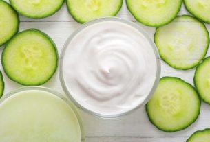 Homemade cucumber mask to remove blemishes from your face