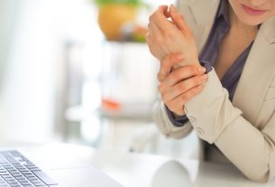 8 exercises for arthritis (in the hands, shoulder or knee)