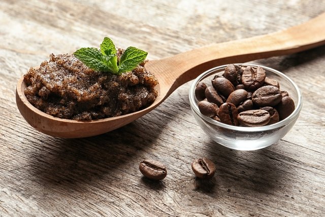 4 best coffee scrubs for body and face