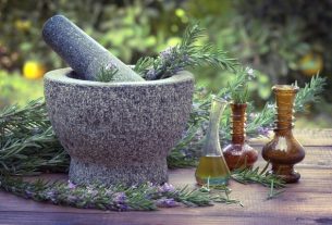 6 sitz baths for candidiasis (and how to prepare them)