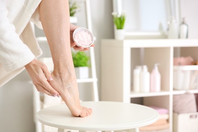 7 home remedies for cracked heel