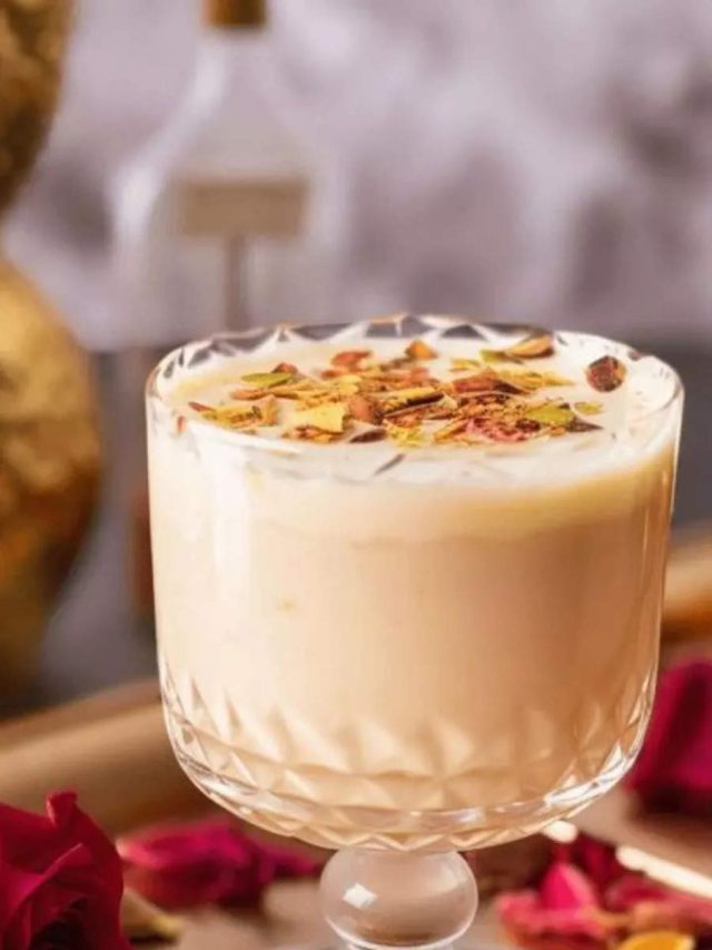 Celebrate A Boozy Holi With Special Thandai Cocktail Recipe