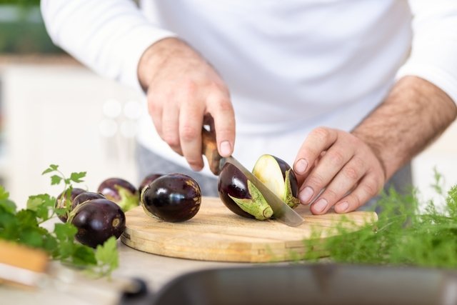 Eggplant to treat high cholesterol