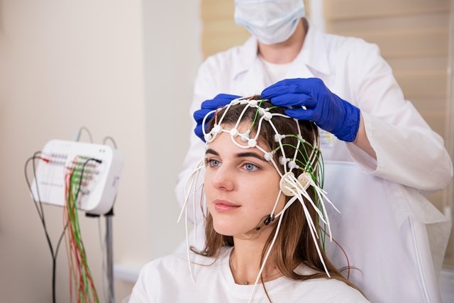 Electroencephalogram: what it is, what it is for, types and preparation