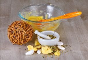 How to make homemade ointment for wounds and scratches