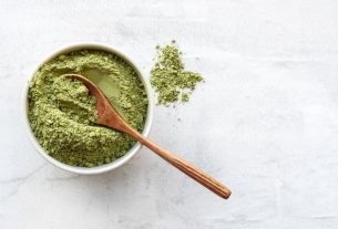 Matcha tea: 8 benefits and how to make it (with recipes)