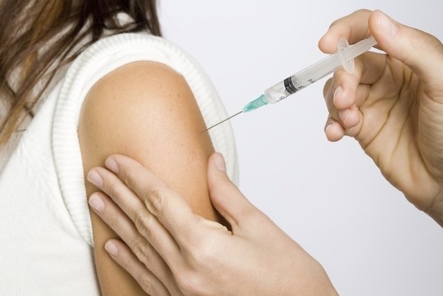 Quarterly contraceptive injection: what it is, advantages and how to use it